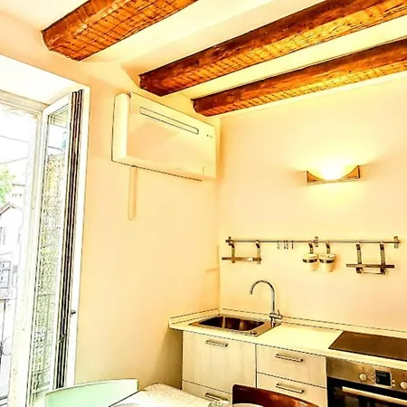 New Vintage 50s Iconic Design Flat - Center & Balcony