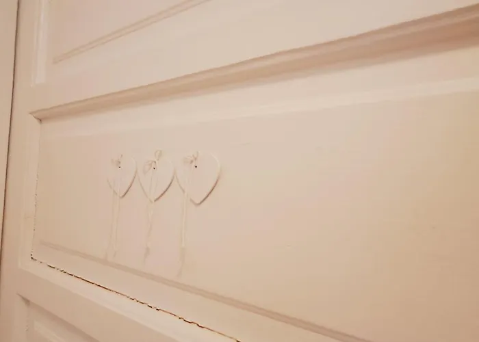 New Vintage 50s Iconic Design Flat - Center & Balcony 公寓 *