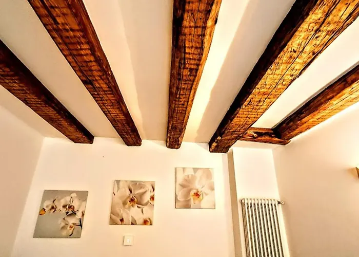 New Iconic 50's Design - Balcony & Center - Vintage Flat Appartement *